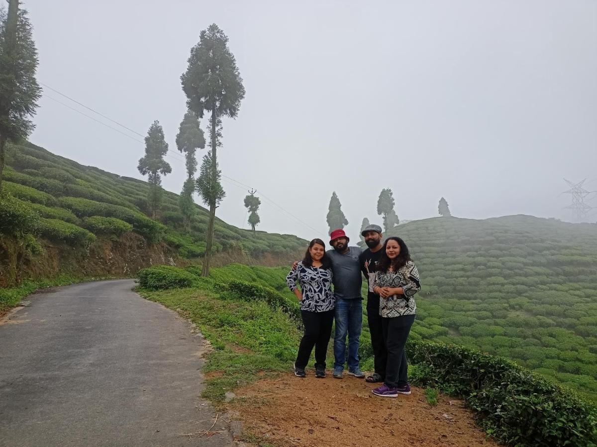 Mirik Theeng'S Homestay מראה חיצוני תמונה